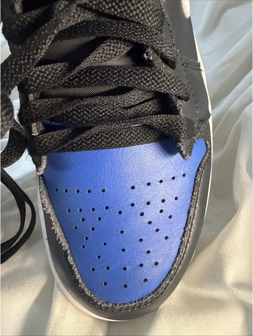 Nike Air Jordan 1 Low Royal Toe Black Blue White 553558-042 Mens 8.5